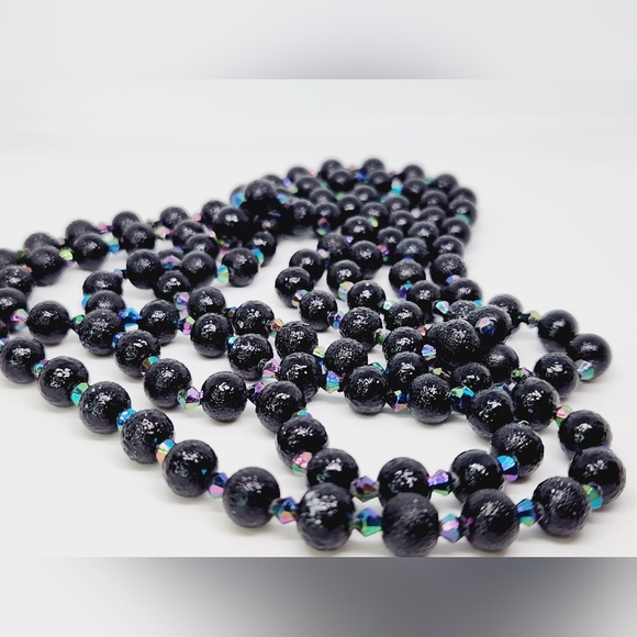 VTG Art Deco Flapper Style Black Aurora Borealis Faceted Beaded Necklace 54" - Picture 2 of 5